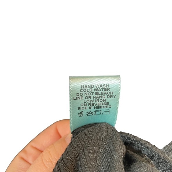 Good Luck Gem Eyelet Trim Puff Sleeve Ribbed Bodysuit in Black Size S - Picture 6 of 11